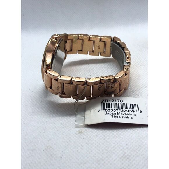 Relic ZR12178 Women's Gold Stainless Steel Analog Dial Quartz Wrist Watch ZZ135 - Picture 8 of 9